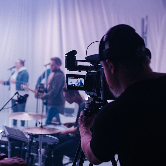 component-serve-film.jpg